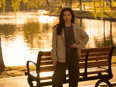 公园叉腰pose：4个姿势，气场全开，自信满满